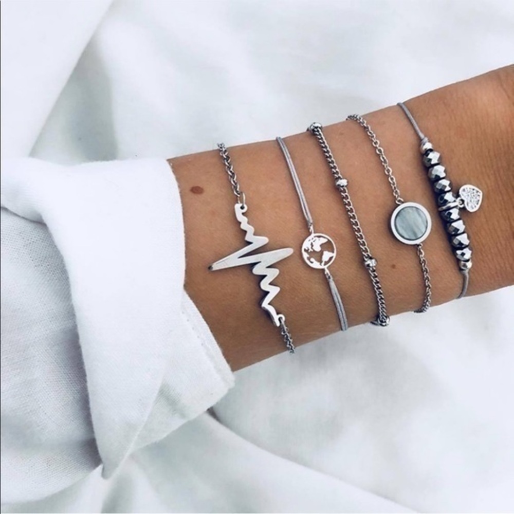 3/$30 🤍 Round Stone Tassel Bracelet set